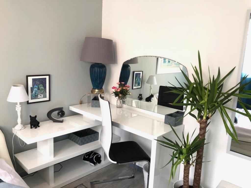 Beau 3 Pieces, 7 Pers, 2 Terrasses, Centre, Calme, Securite Apartment Nice Luaran gambar