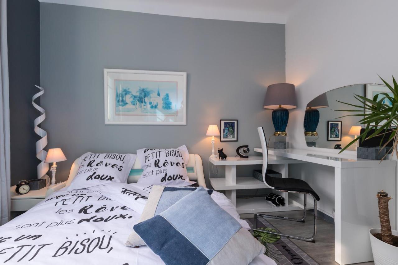Beau 3 Pieces, 7 Pers, 2 Terrasses, Centre, Calme, Securite Apartment Nice Luaran gambar